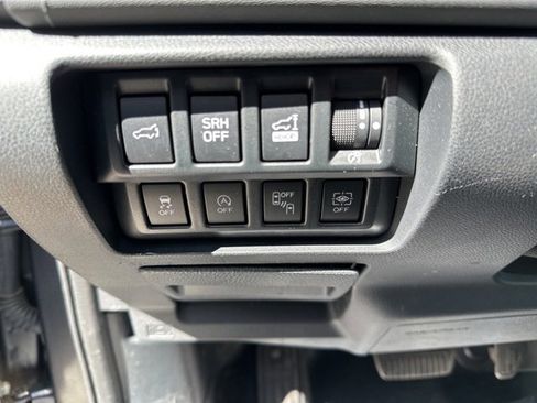 Used 2022 Subaru Forester Touring image 41