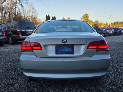 Used 2008 BMW 328i Coupe w/ Premium Pkg image 6