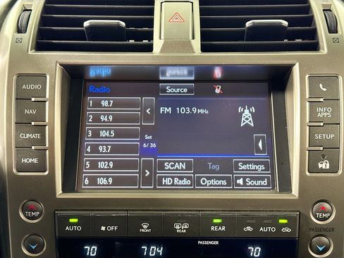 Used 2015 Lexus GX 460 image 17