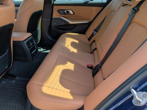 Used 2023 BMW 330e w/ Premium Package RWD image 39