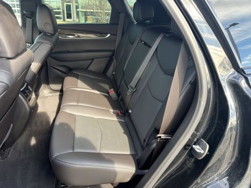 Used 2022 Cadillac XT5 Sportv w/ Technology Package image 14