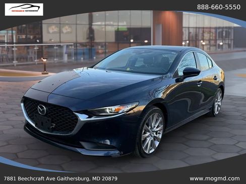 Used 2021 MAZDA MAZDA3 s image 1