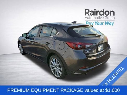 Used 2017 MAZDA MAZDA3 Grand Touring w/ Premium Equipment Package FWD image 2