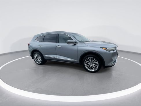 Used 2023 Acura MDX SH-AWD w/ Advance Package image 9