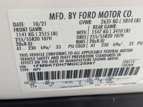 Used 2021 Ford Explorer XLT w/ Equipment Group 202A RWD image 21