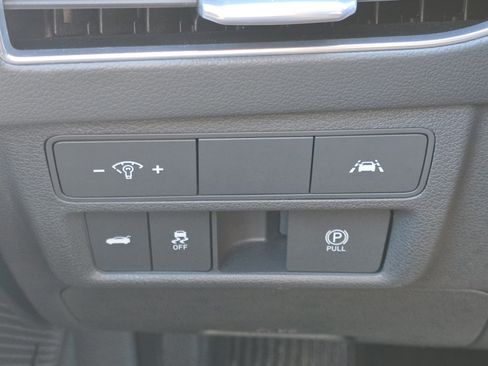 Used 2021 Hyundai Sonata Limited image 16