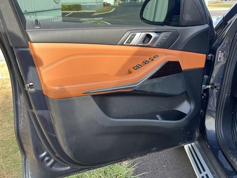 Used 2019 BMW X5 xDrive40i w/ Convenience Package AWD/4WD image 12