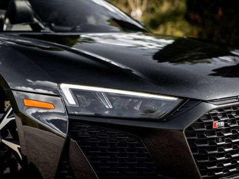 Used 2021 Audi R8 V10 image 8