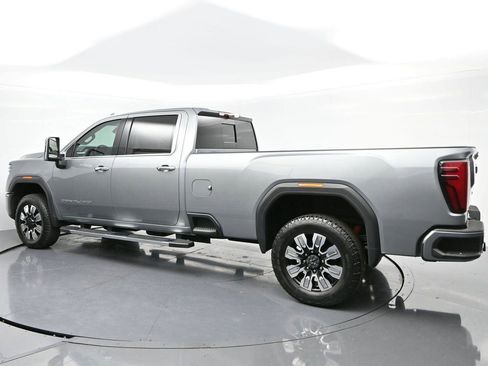 Used 2024 GMC Sierra 2500 Denali w/ Denali Reserve Package image 5