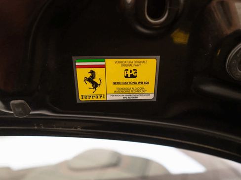 Used 2014 Ferrari California RWD image 29