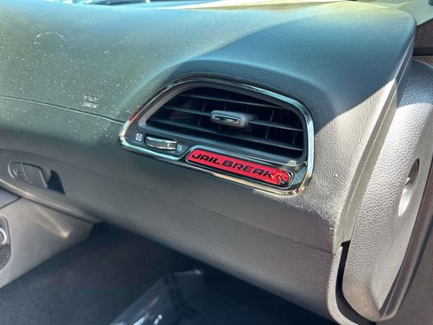 Used 2023 Dodge Challenger SRT Hellcat RWD image 17