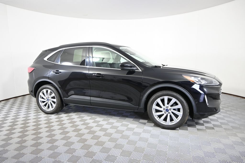 Used 2022 Ford Escape Titanium w/ Titanium Elite Package AWD/4WD image 8