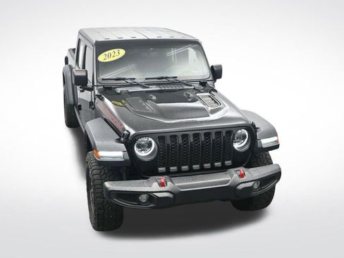 Used 2023 Jeep Gladiator Rubicon w/ LED Lighting Group AWD/4WD image 13