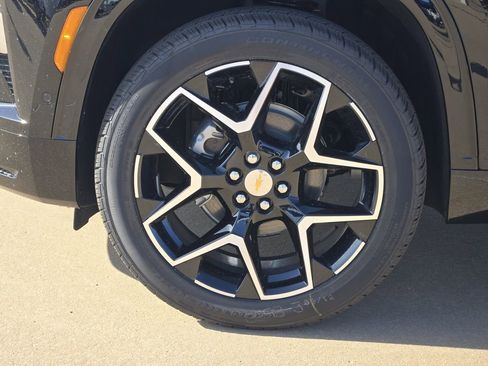 New 2026 Chevrolet Traverse High Country FWD image 20