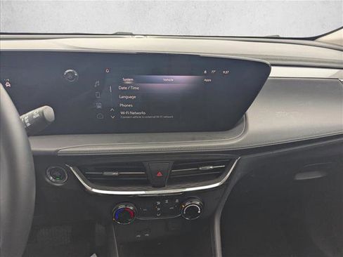 Used 2025 Buick Encore GX Preferred image 11