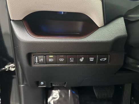 Certified 2023 Toyota RAV4 Limited AWD/4WD image 30