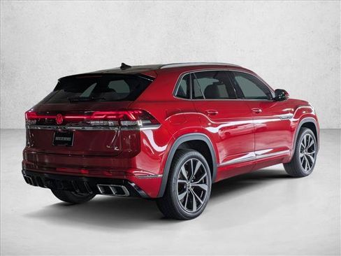 Used 2024 Volkswagen Atlas Cross Sport SEL Premium R-Line AWD/4WD image 5