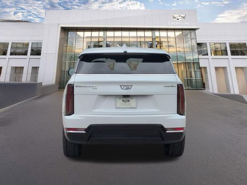New 2025 Cadillac Escalade IQ Luxury 2 image 4