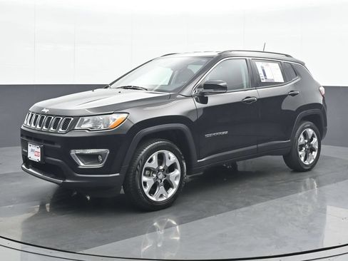 Used 2021 Jeep Compass Limited AWD/4WD image 2