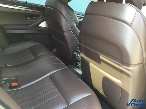 Used 2013 BMW M5 image 29