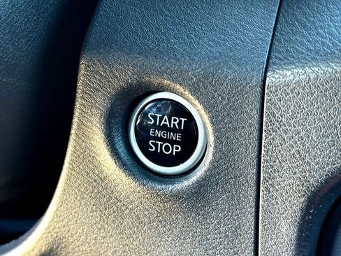 Used 2023 Nissan Frontier Pro-X w/ Pro-X Premium Package image 17