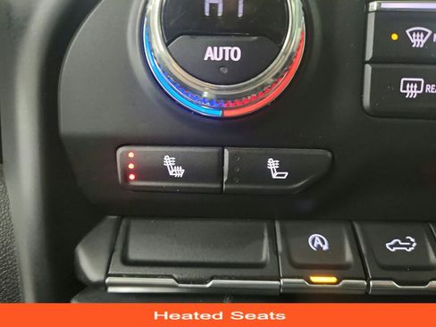 Used 2021 GMC Sierra 1500 Elevation image 17