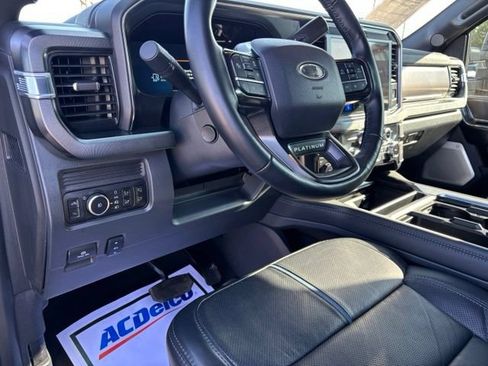 Used 2026 Ford F250 Platinum AWD/4WD image 13