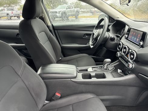 Used 2024 Nissan Sentra S image 33