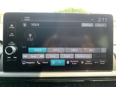 Used 2025 Honda CR-V Sport Touring image 23