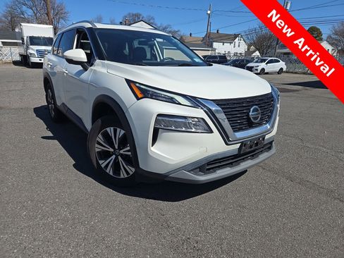 Used 2021 Nissan Rogue SV w/ Premium Package image 1