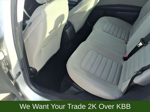 Used 2018 Ford Fusion S image 11