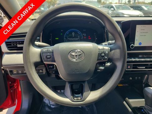 Used 2025 Toyota Camry LE FWD image 27