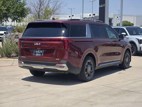 New 2026 Kia Carnival SX FWD image 4