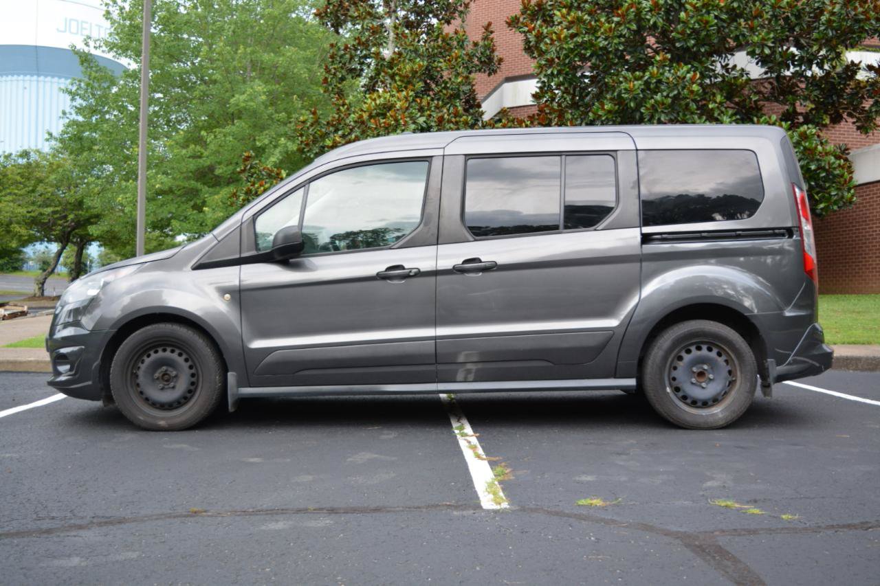 Used 2015 Ford Transit Connect XLT FWD image 8