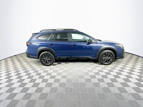 Certified 2025 Subaru Outback Onyx Edition image 11