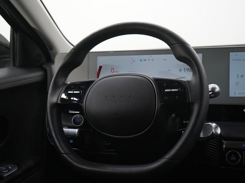 Certified 2023 Hyundai Ioniq 5 SEL image 14