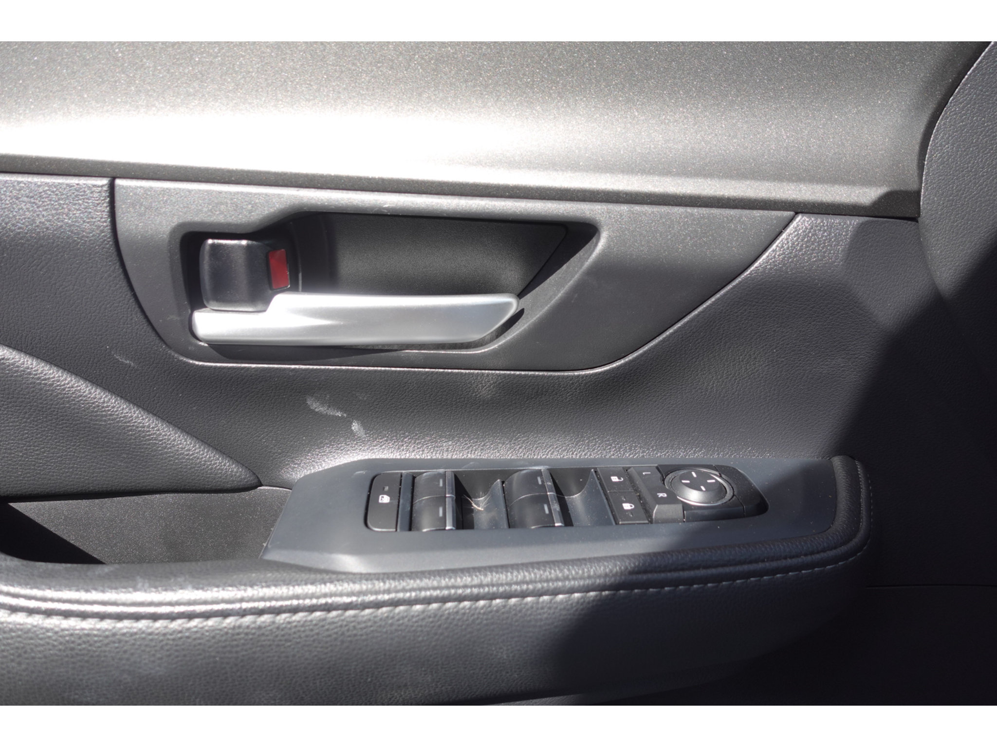 Certified 2025 Toyota Grand Highlander AWD image 11