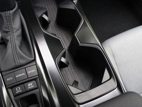 New 2026 Toyota Camry LE AWD/4WD image 44