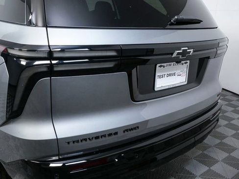 New 2026 Chevrolet Traverse RS w/ LPO, Floor Liner Package image 34