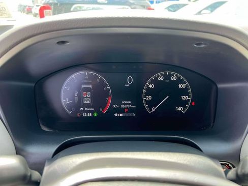 Used 2024 Honda HR-V LX image 24