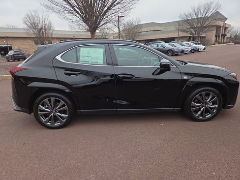 New 2025 Lexus UX 300h AWD image 2