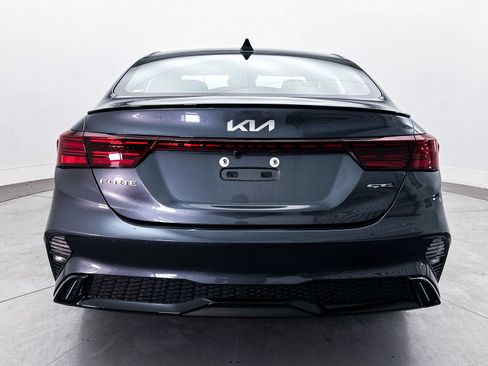 Used 2023 Kia Forte GT-Line w/ GT-Line Premium Package FWD image 15