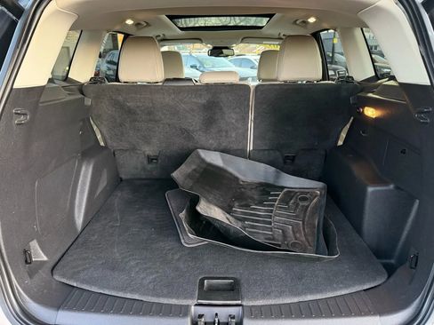 Used 2019 Ford Escape Titanium AWD/4WD image 24