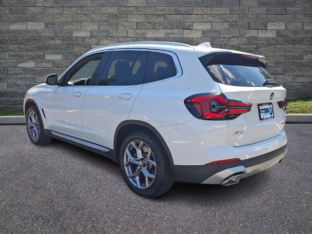 Used 2023 BMW X3 xDrive30i w/ Convenience Package AWD/4WD image 4