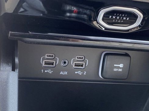 New 2026 Jeep Grand Cherokee Limited AWD/4WD image 32