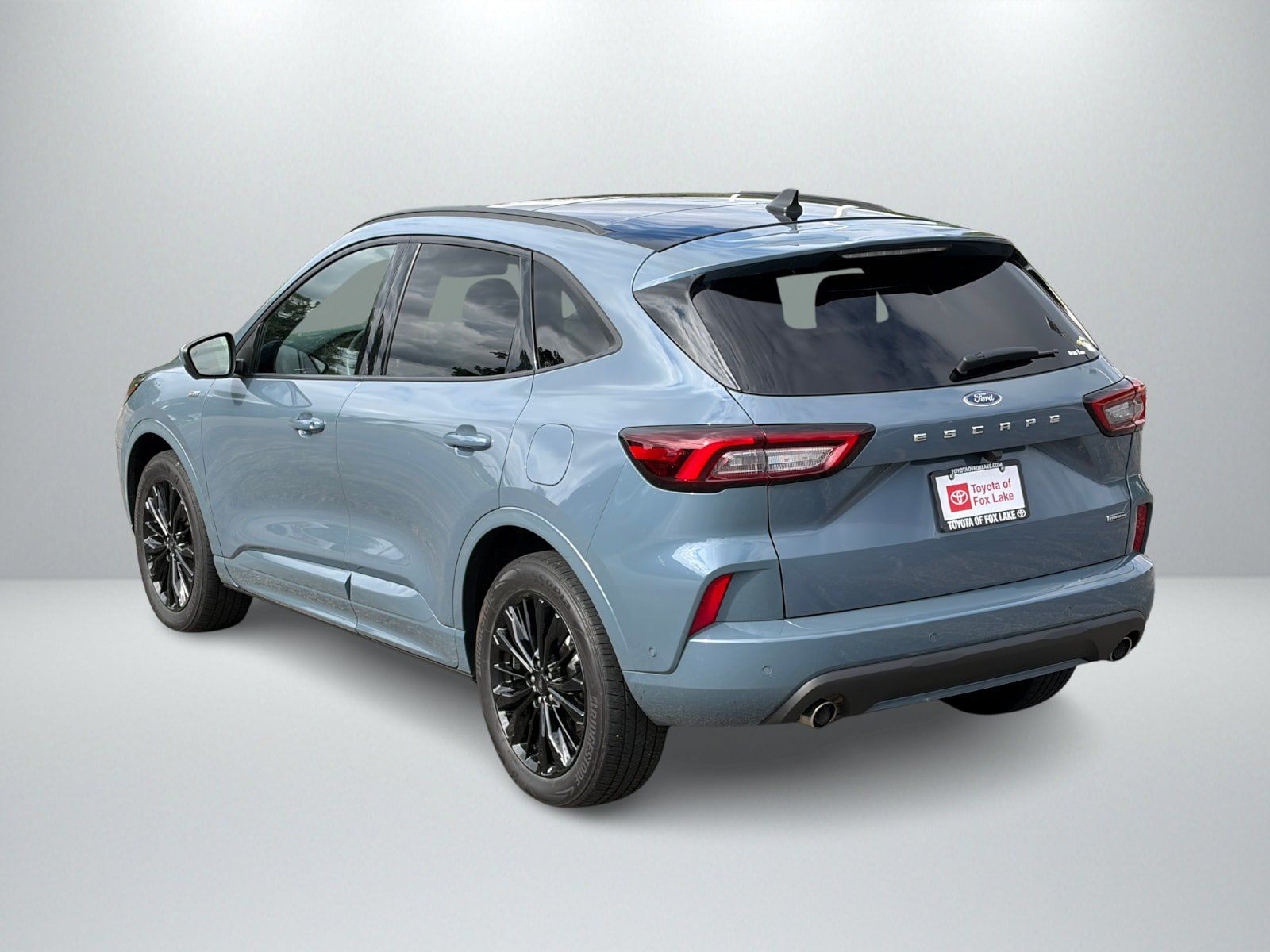 Used 2023 Ford Escape ST-Line Elite w/ Premium Technology Package AWD/4WD image 3