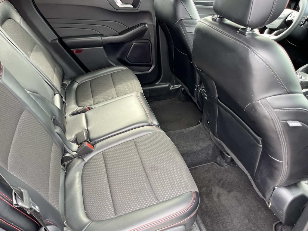 Used 2024 Ford Escape ST-Line w/ Tech Pack #1 AWD/4WD image 21