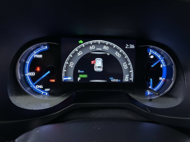 Used 2024 Toyota RAV4 LE AWD/4WD image 12