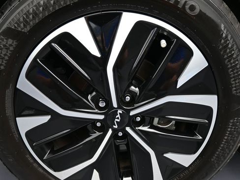 Used 2024 Kia EV6 GT-Line image 47