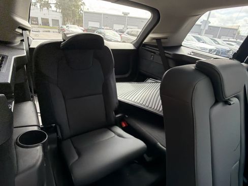 Used 2025 Volvo XC90 T8 Plus w/ Protection Package Premier AWD/4WD image 21